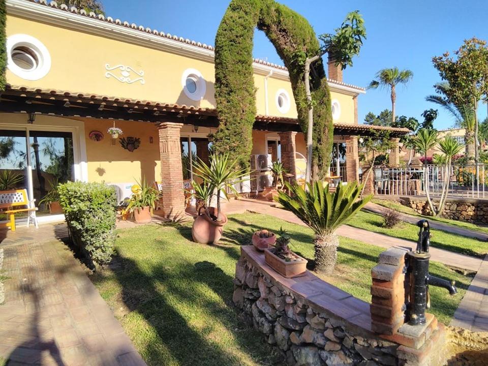 Villa Bora-Bora Pera Exterior photo