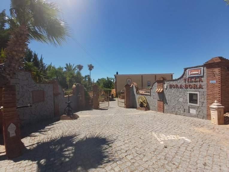 Villa Bora-Bora Pera Exterior photo